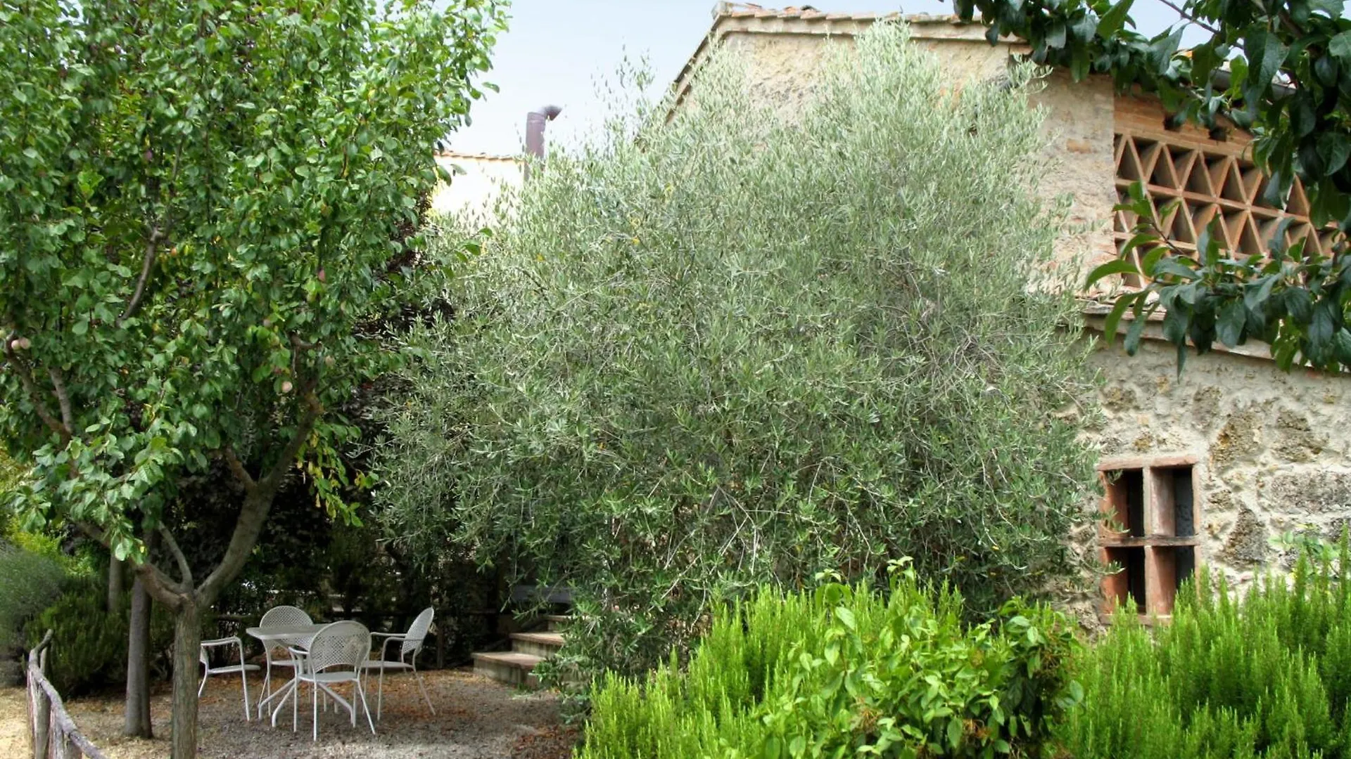 Holiday Home Antico Borgo S Lorenzo Ginestra By Interhome Poggibonsi 0*,  Itálie